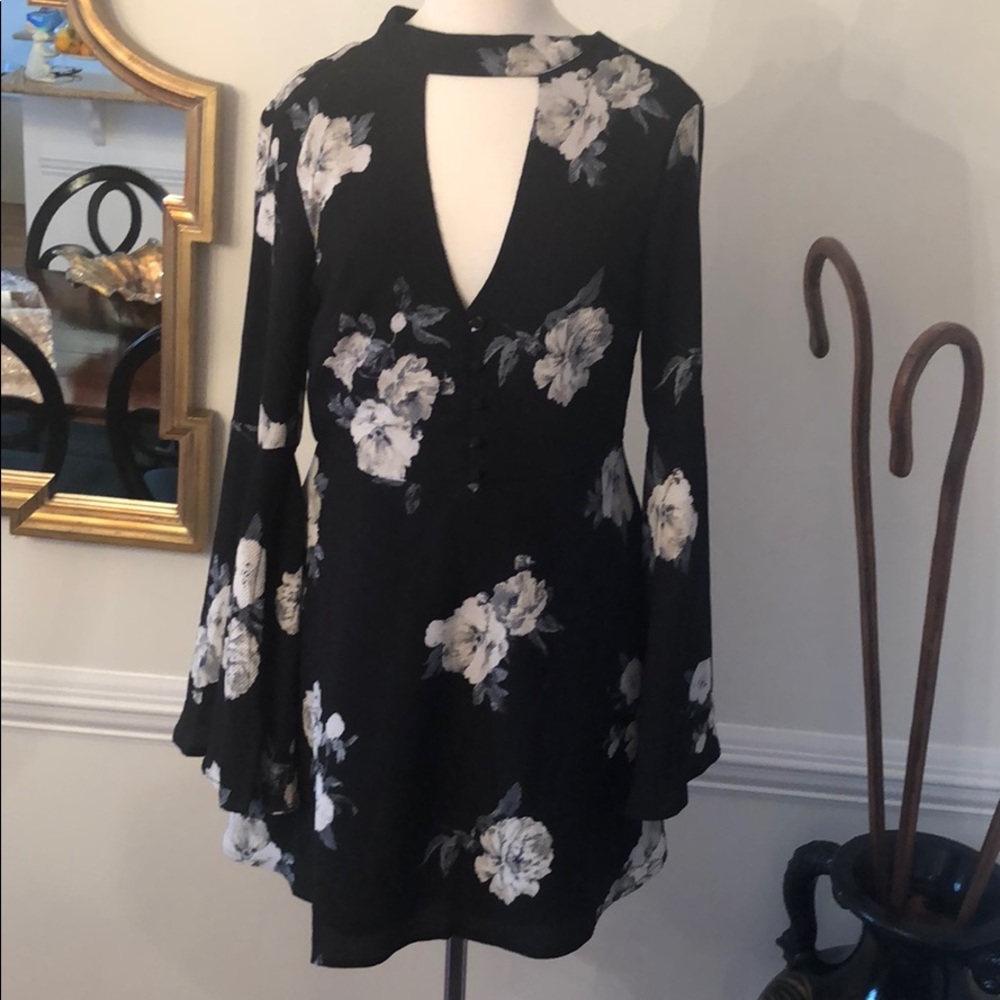 Dress never worn before